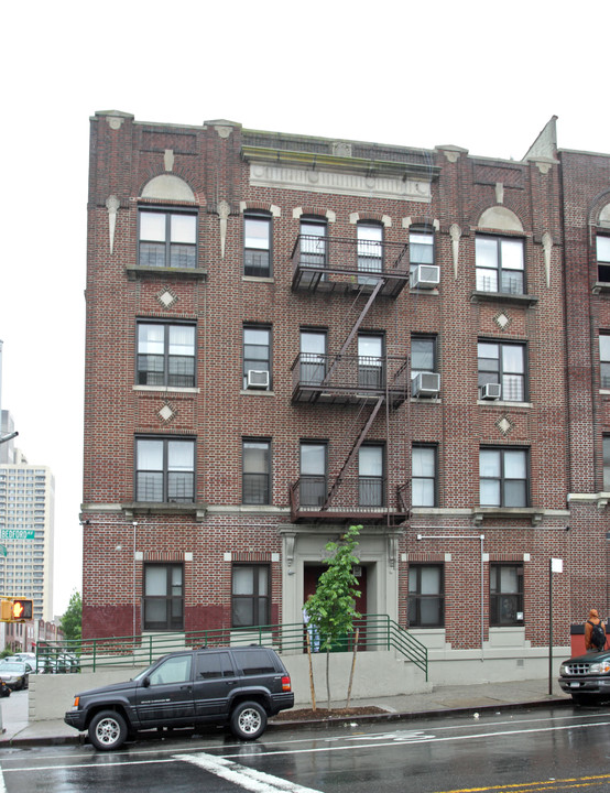 1614 Bedford Ave in Brooklyn, NY - Building Photo