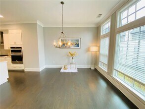 6544 Aria Village Dr in Atlanta, GA - Building Photo - Building Photo