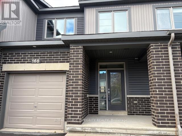 168 Bandelier Way in Ottawa, ON - Building Photo