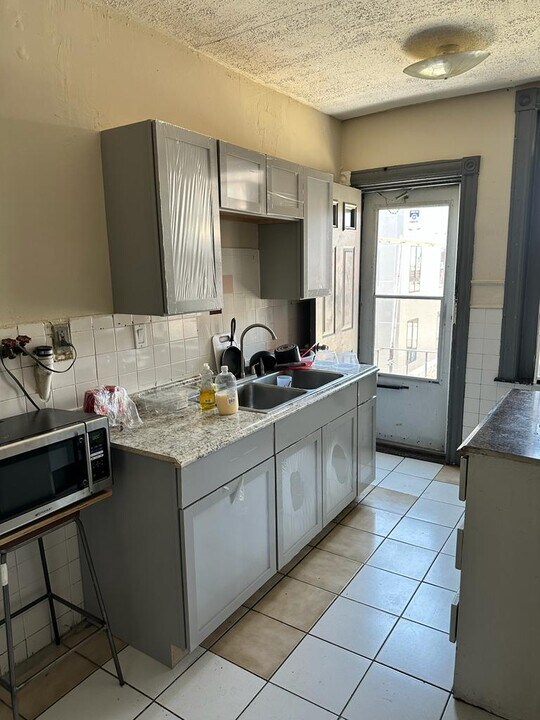 5 Linden St in Boston, MA - Building Photo