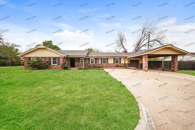 property at 5201 N Michigan St