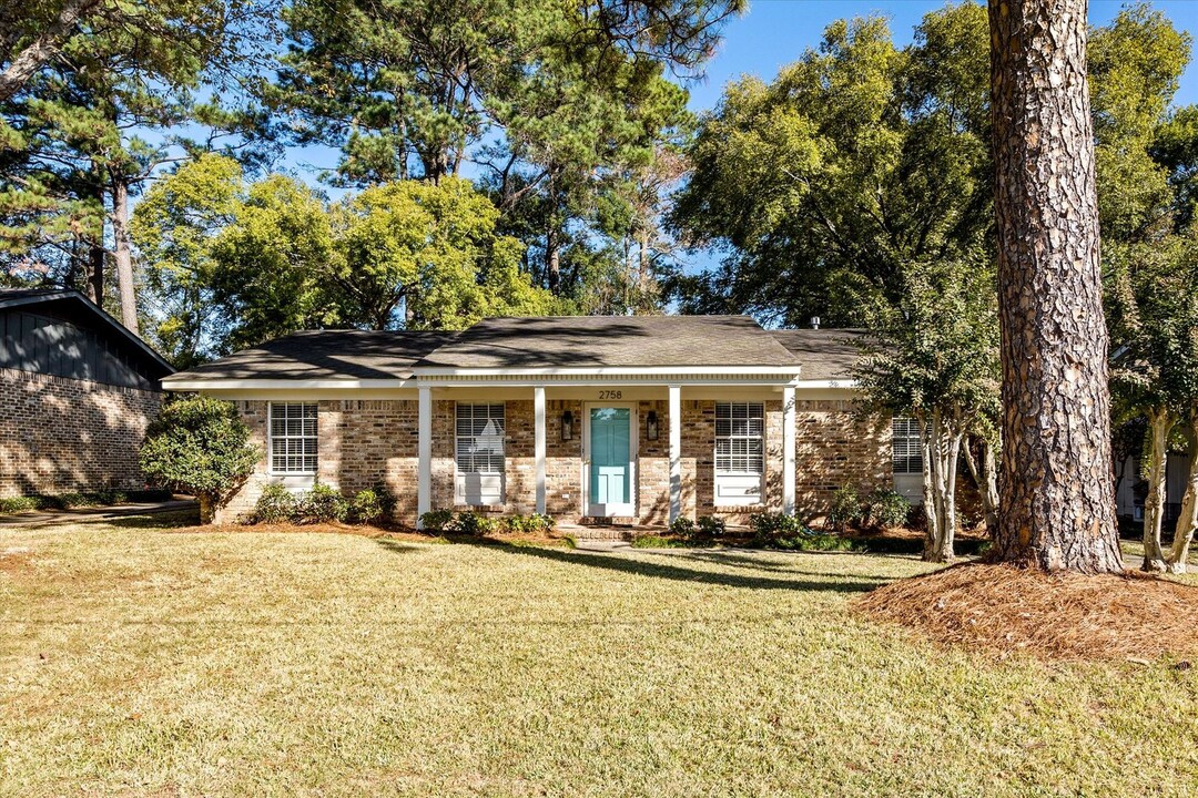 2758 Brevard Dr in Mobile, AL - Foto de edificio