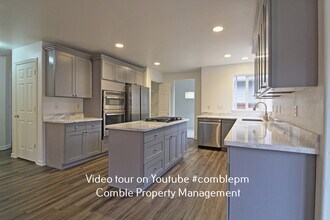 518 234th Pl NE in Sammamish, WA - Building Photo - Building Photo