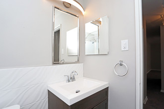 Chapelcroft Apartments in Philadelphia, PA - Building Photo - Interior Photo