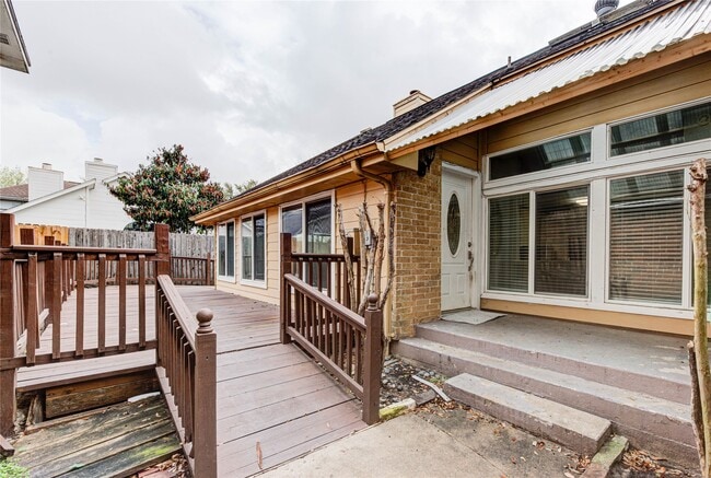 2122 Paso Rello Dr