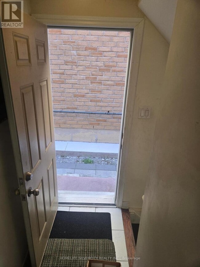 property at 21 Rouge St