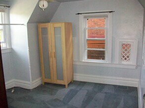 600 S Dallas Ave, Unit 3 in Pittsburgh, PA - Building Photo - Building Photo