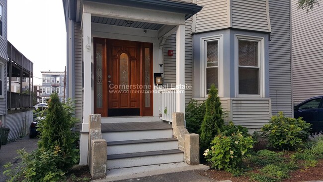 19 Dorset St, Unit 3