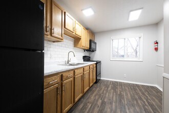 Fountainview Apartments in Indianapolis, IN - Foto de edificio - Building Photo