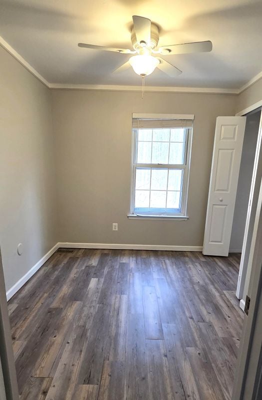 33647 Bayview Dr in New Baltimore, MI - Building Photo - Building Photo