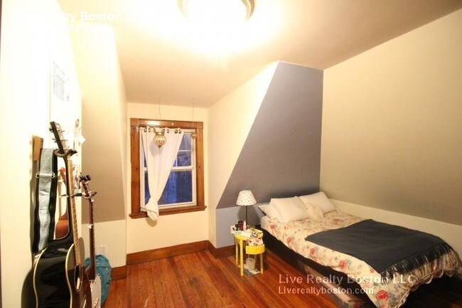 19 Gardner St in Boston, MA - Building Photo - Building Photo