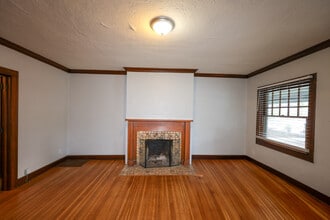 4058 Central Ave, Unit 4058 Central in Indianapolis, IN - Building Photo - Building Photo