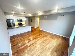 1734 Ridge Ave in Philadelphia, PA - Building Photo - Building Photo