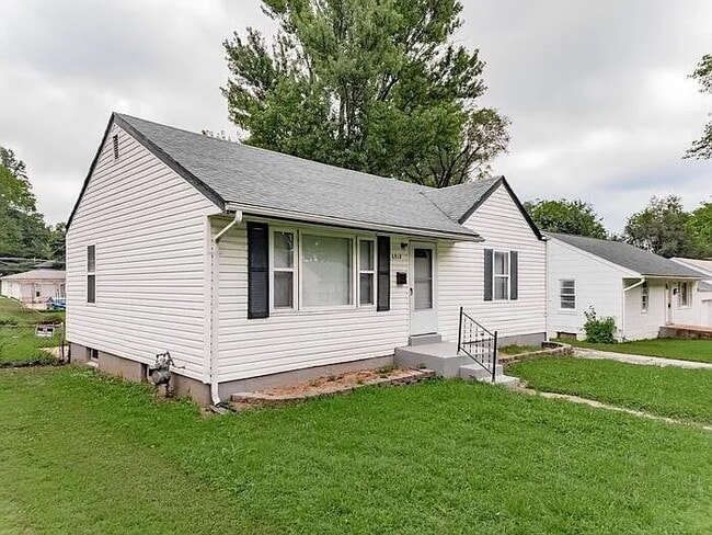 6818 Eisele St in Berkeley, MO - Building Photo - Building Photo