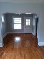 1732 S 76th St in West Allis, WI - Building Photo