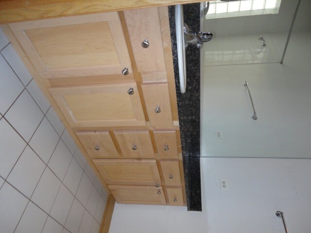 1319 W Belmont Ave-Unit -2 in Chicago, IL - Building Photo - Building Photo