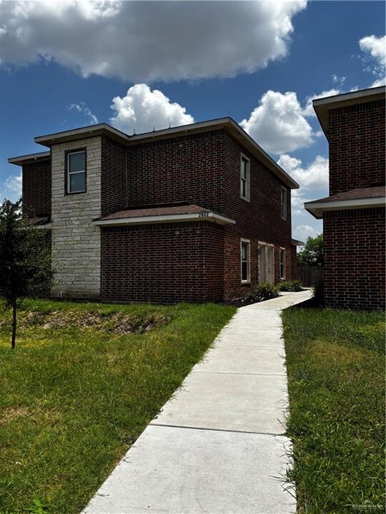 2602 Primrose Ave in Edinburg, TX - Foto de edificio