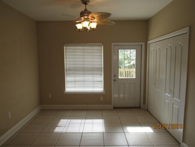 544 Maple Ave in Niceville, FL - Building Photo - Building Photo