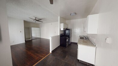 1006 Orange Drive | Move In Now in Los Angeles, CA - Foto de edificio - Interior Photo