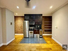 West 103rd Street in New York, NY - Building Photo - Building Photo