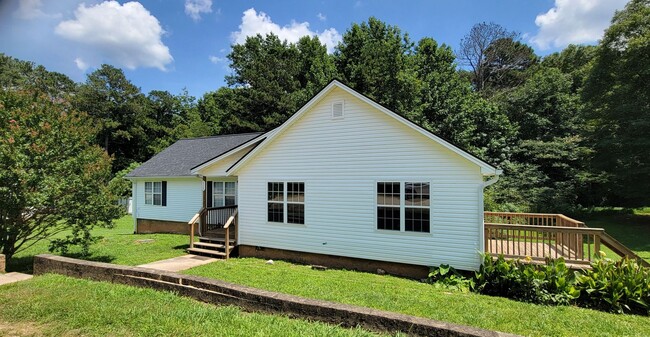 property at 2325 Shady Grove Rd