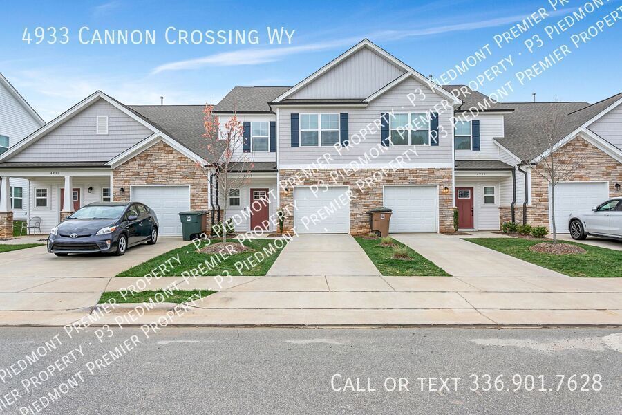 4933 Cannon Crossing Way in Greensboro, NC - Foto de edificio