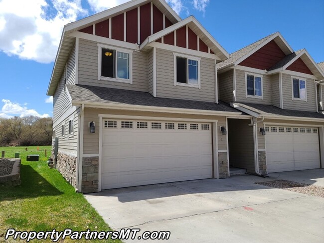 property at 2863 N 27th Ave