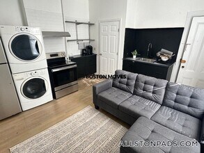 7 Imrie Rd, Unit 1 in Boston, MA - Building Photo - Building Photo