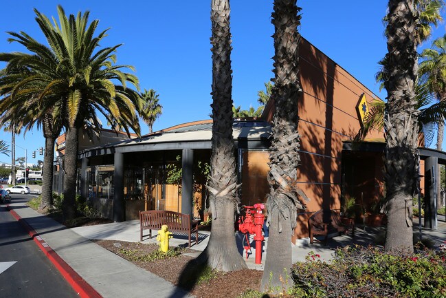 Casas Alquiler en La Jolla Village, CA