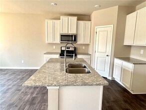 110 Auburn Xing Wy in Auburn, GA - Building Photo - Building Photo