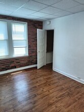 369 Mayville Ave in Pittsburgh, PA - Building Photo - Building Photo