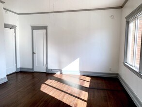 EBA in Los Angeles, CA - Foto de edificio - Interior Photo