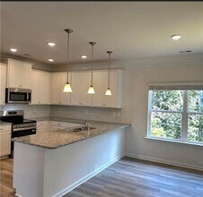 1225 Elowen Dr in Austell, GA - Building Photo - Building Photo