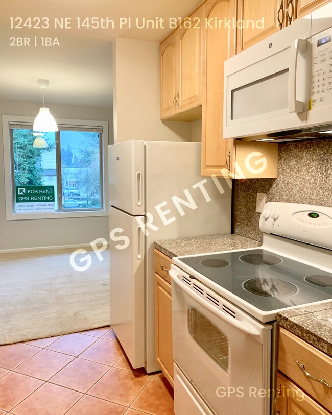 12423 NE 145th Pl in Kirkland, WA - Building Photo - Building Photo