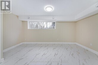 98 Peel St in Barrie, ON - Building Photo - Building Photo