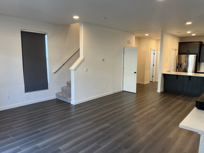 property at 828 S 24th Ave