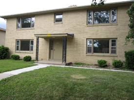 1006 W Badger Rd Apartamentos