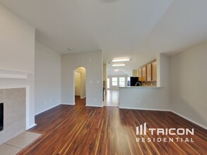 1408 Santos Dr in Denton, TX - Building Photo - Building Photo