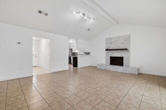 3902 Beran Dr in Houston, TX - Building Photo - Building Photo