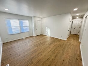 3632 Alameda Dr in Paducah, KY - Building Photo - Building Photo