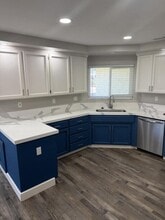 1020 W Minnesota Ave in Turlock, CA - Building Photo - Building Photo