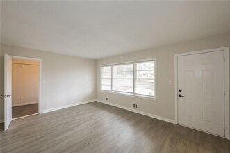 2058 River Rd in Ellenwood, GA - Building Photo - Building Photo