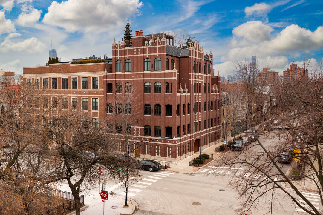 1727 N Burling St in Chicago, IL - Building Photo