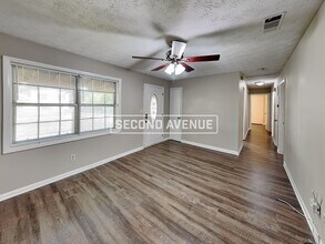 2053 Chestnut Log Dr in Lithia Springs, GA - Building Photo - Building Photo