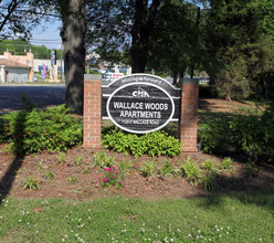 Wallace Woods Apartments in Charlotte, NC - Building Photo - Building Photo