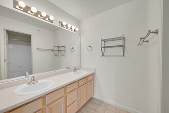 530 Mohawk Dr in Boulder, CO - Building Photo - Building Photo