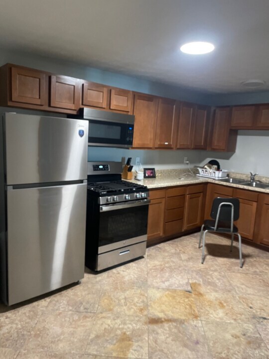 329 3rd Ave in Huntington, WV - Building Photo