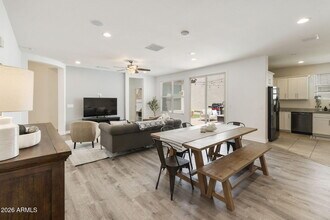 2930 N Raven in Mesa, AZ - Building Photo - Building Photo