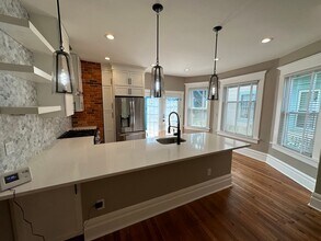 1462 Indianola Ave in Columbus, OH - Building Photo - Building Photo