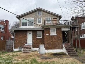 1836 Algonquin Pkwy in Louisville, KY - Building Photo - Building Photo